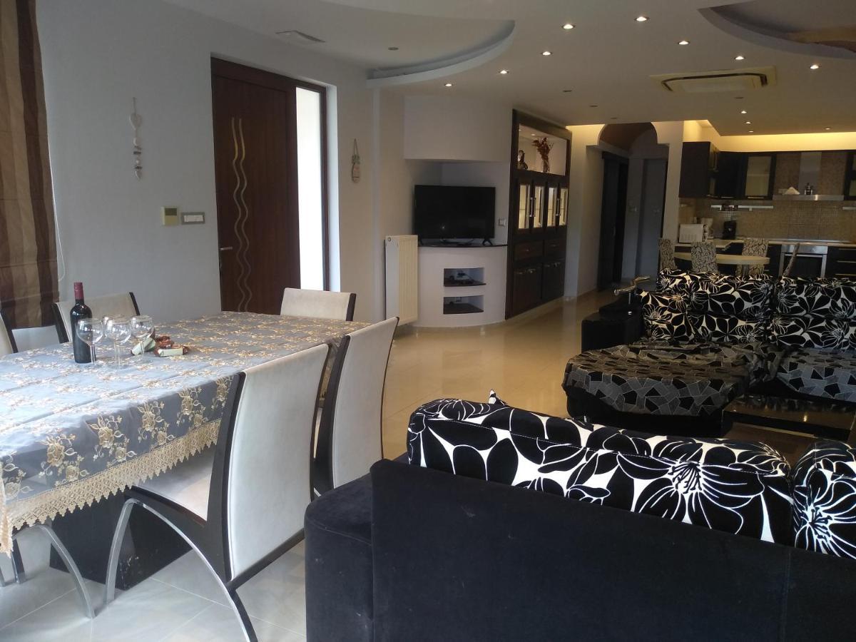 Maia Luxury Pool Villa อาฟานโท ภายนอก รูปภาพ