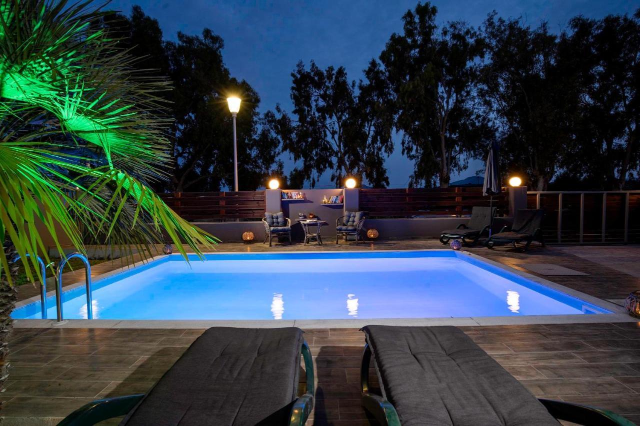 Maia Luxury Pool Villa อาฟานโท ภายนอก รูปภาพ